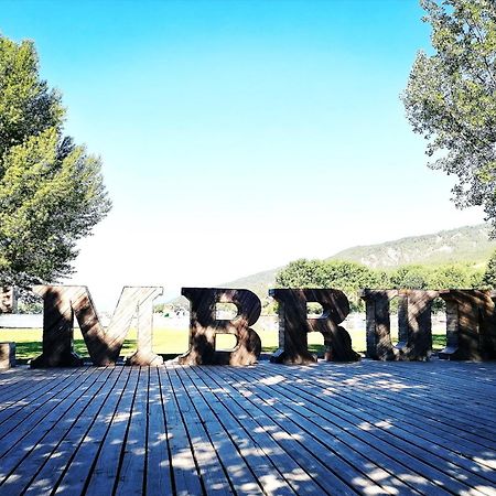 T3 Au Plan D'Eau D'Embrun Avec Garage Et Terrasse Appartement Buitenkant foto
