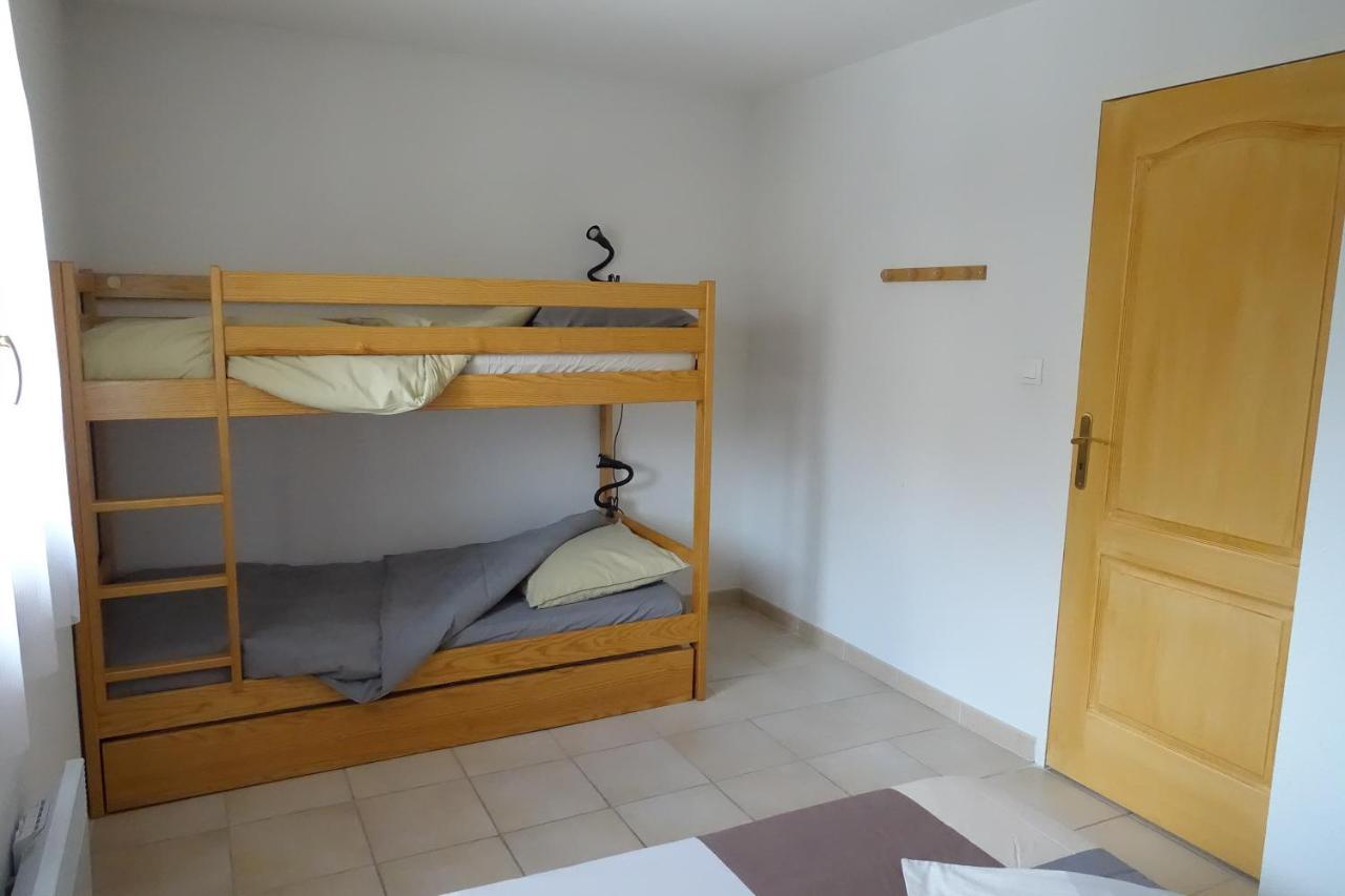 T3 Au Plan D'Eau D'Embrun Avec Garage Et Terrasse Appartement Buitenkant foto