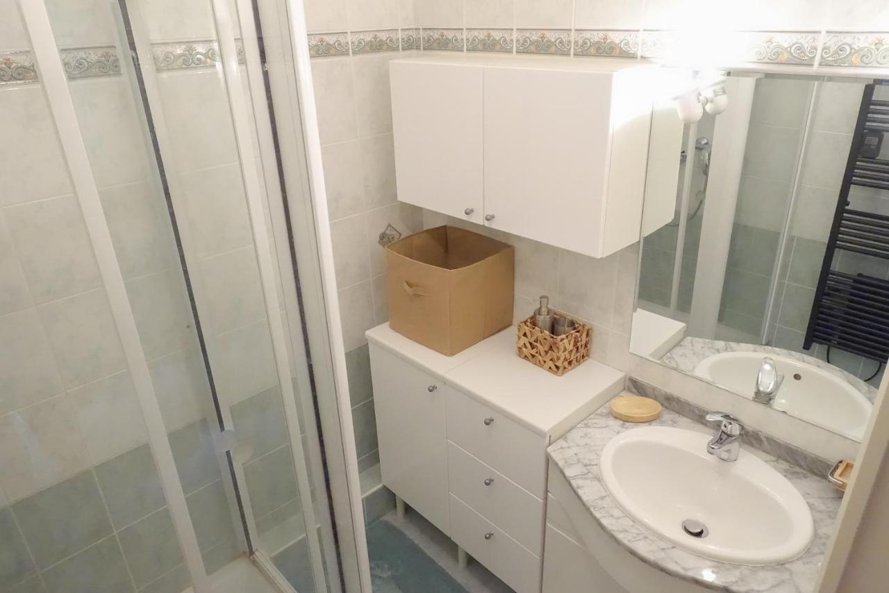 T3 Au Plan D'Eau D'Embrun Avec Garage Et Terrasse Appartement Buitenkant foto